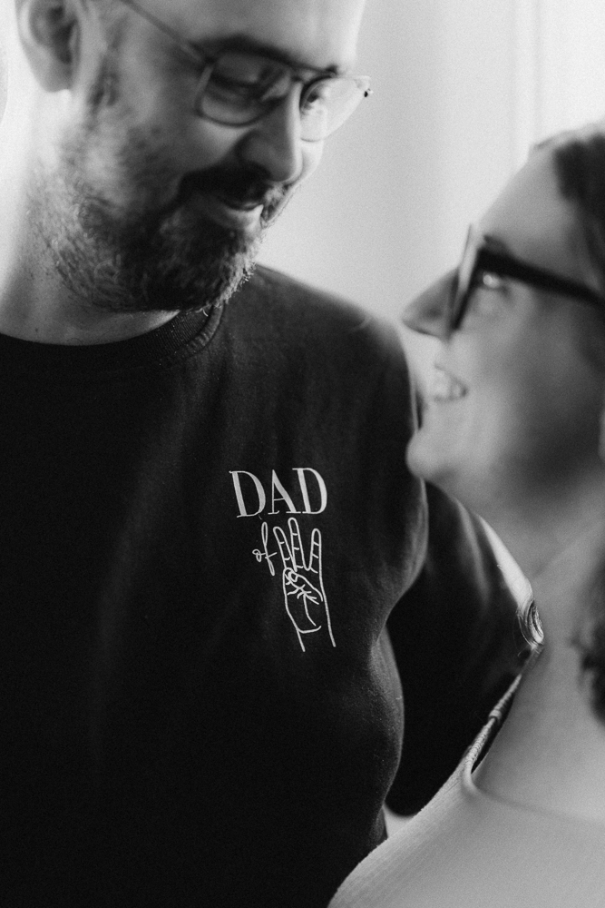 Babybauchshooting Dad