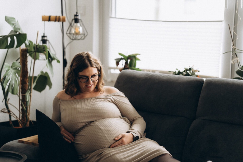 Babybauchshooting in Bochum werdende Mutter